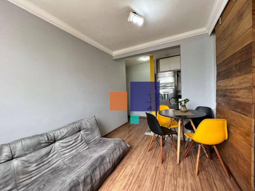 Apartamento à venda com 2 quartos, 40m² - Foto 5