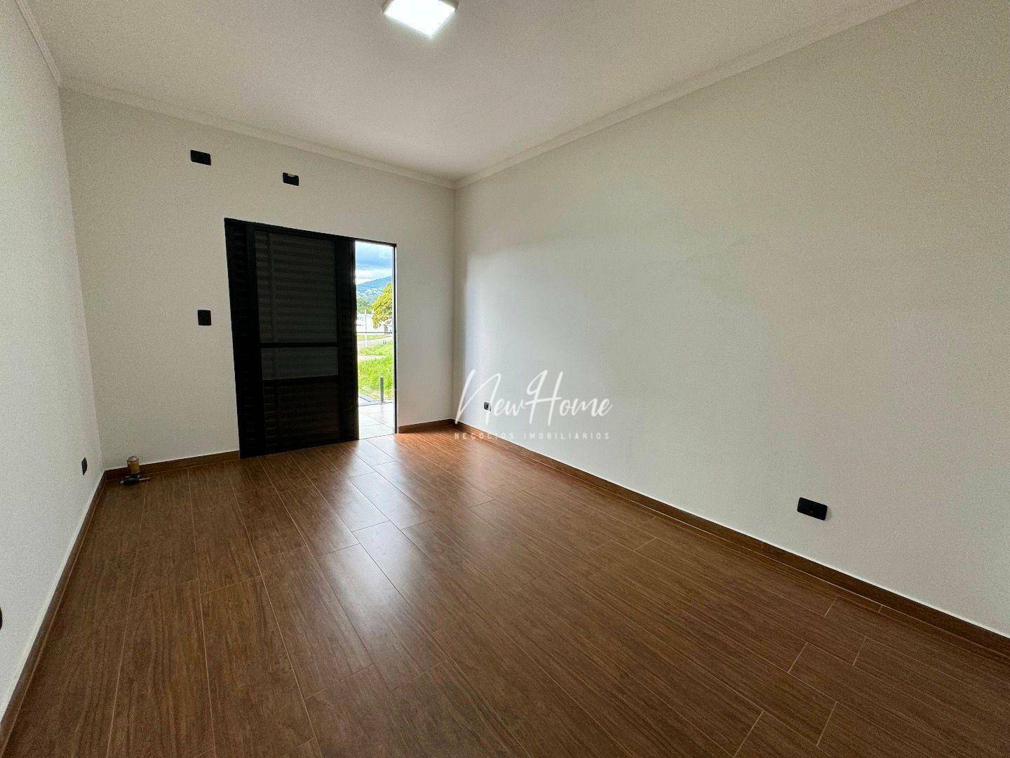 Casa à venda com 3 quartos, 185m² - Foto 14