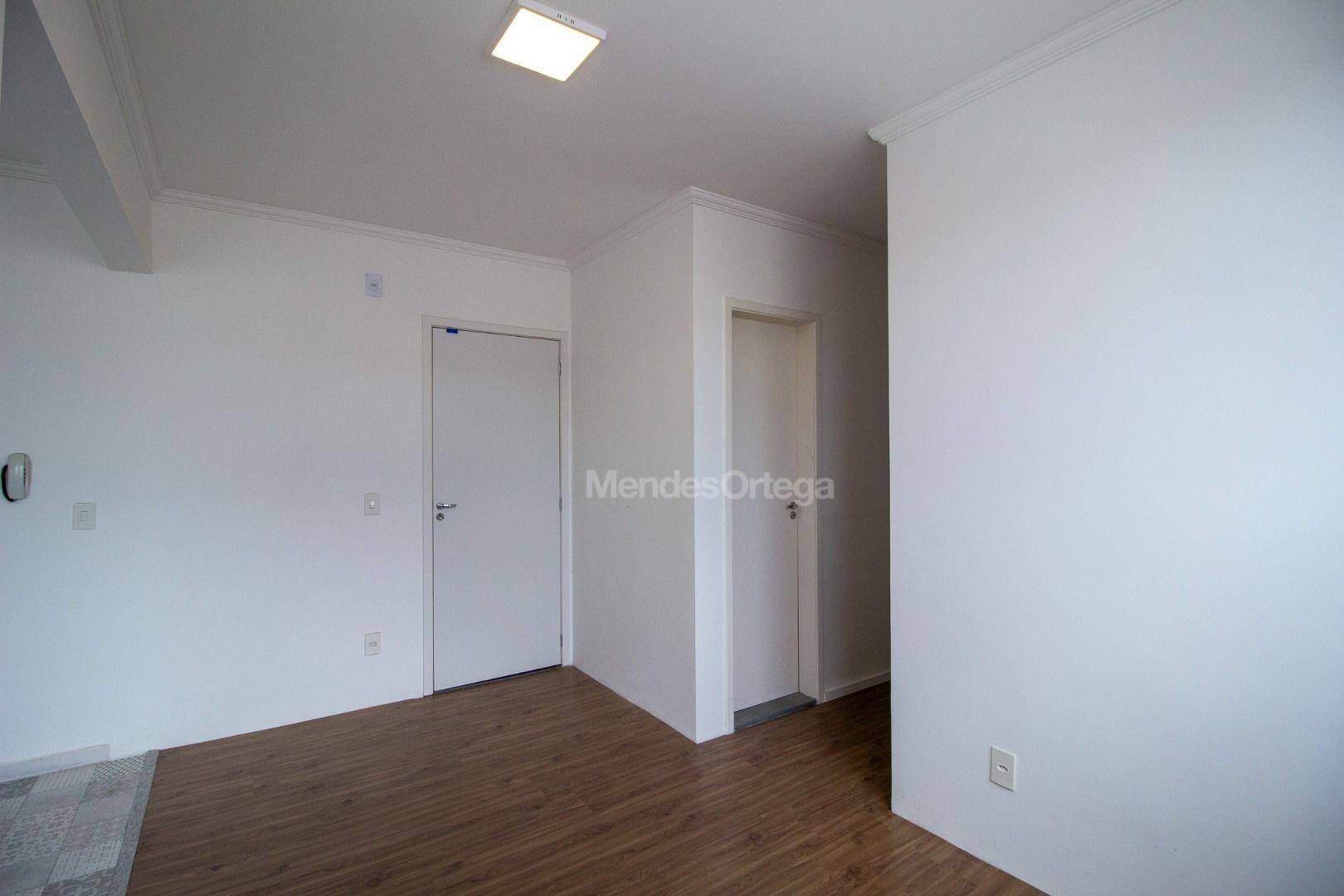 Apartamento à venda com 2 quartos, 50m² - Foto 4