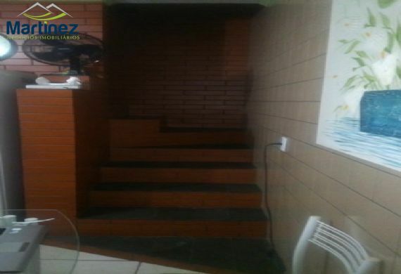 Sobrado à venda com 2 quartos, 200m² - Foto 8