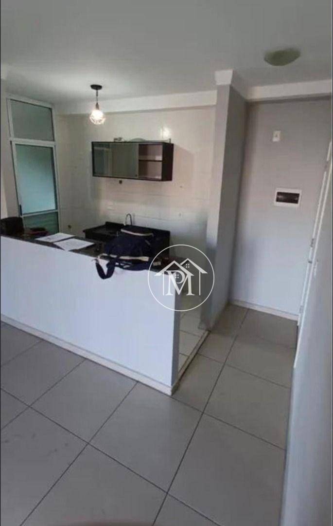 Apartamento à venda com 3 quartos, 72m² - Foto 1