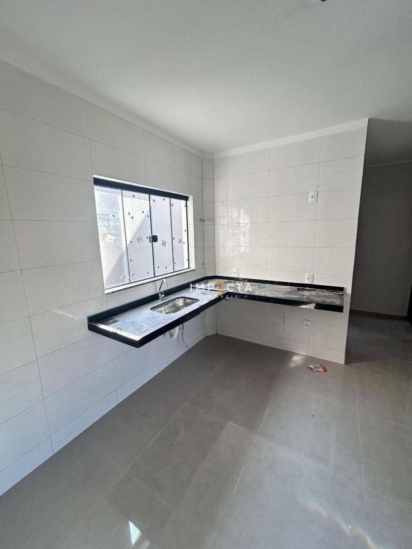 Apartamento à venda com 2 quartos, 62m² - Foto 5