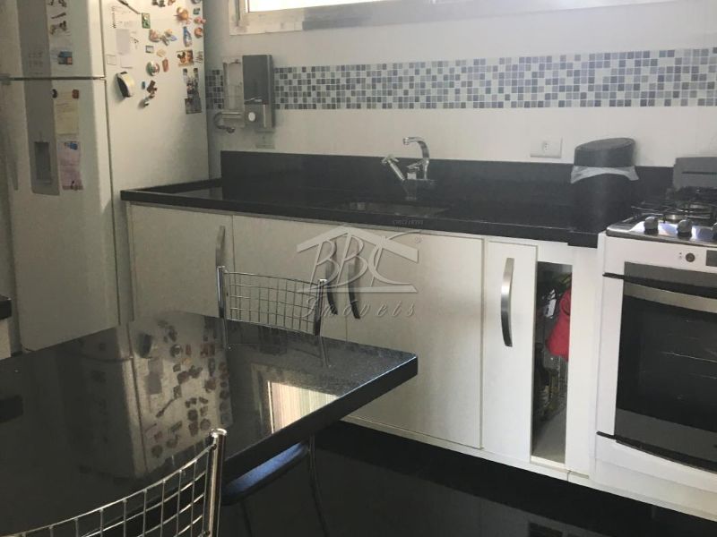 Apartamento à venda com 3 quartos, 122m² - Foto 9