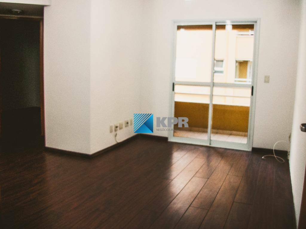 Apartamento à venda com 2 quartos, 68m² - Foto 1