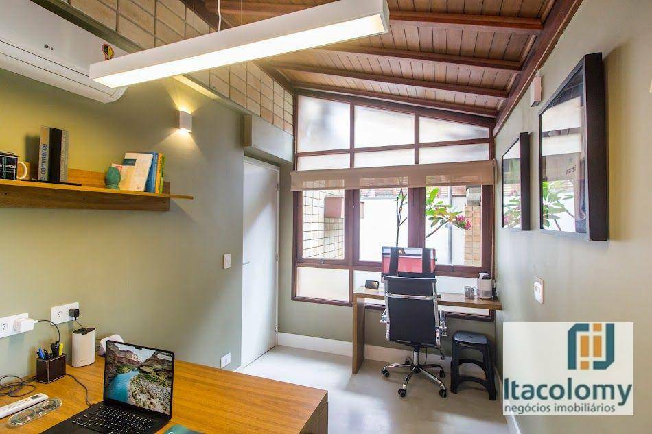 Casa de Condomínio à venda com 5 quartos, 339m² - Foto 11