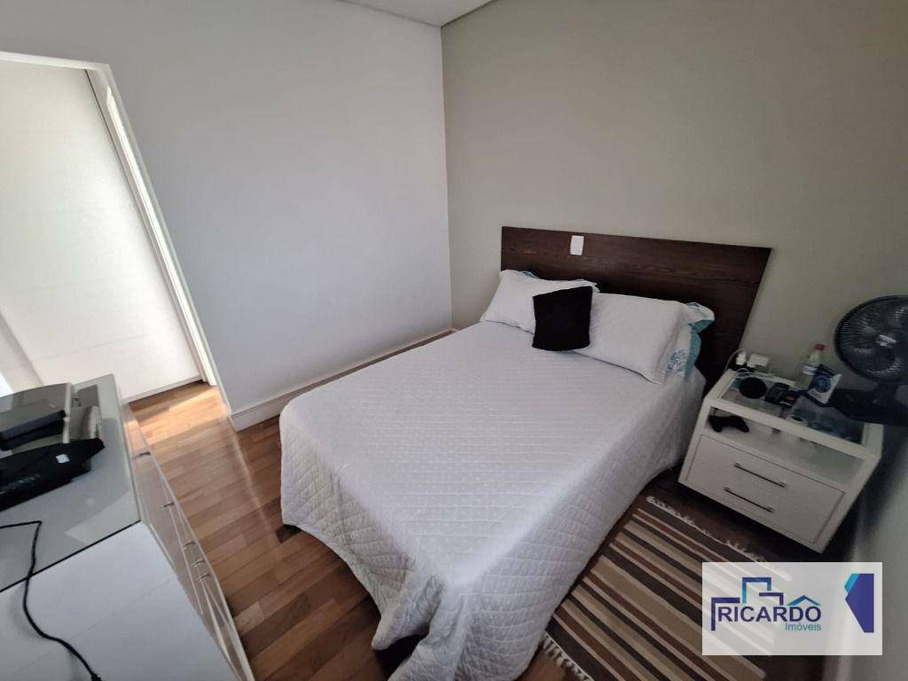 Apartamento à venda com 4 quartos, 180m² - Foto 16