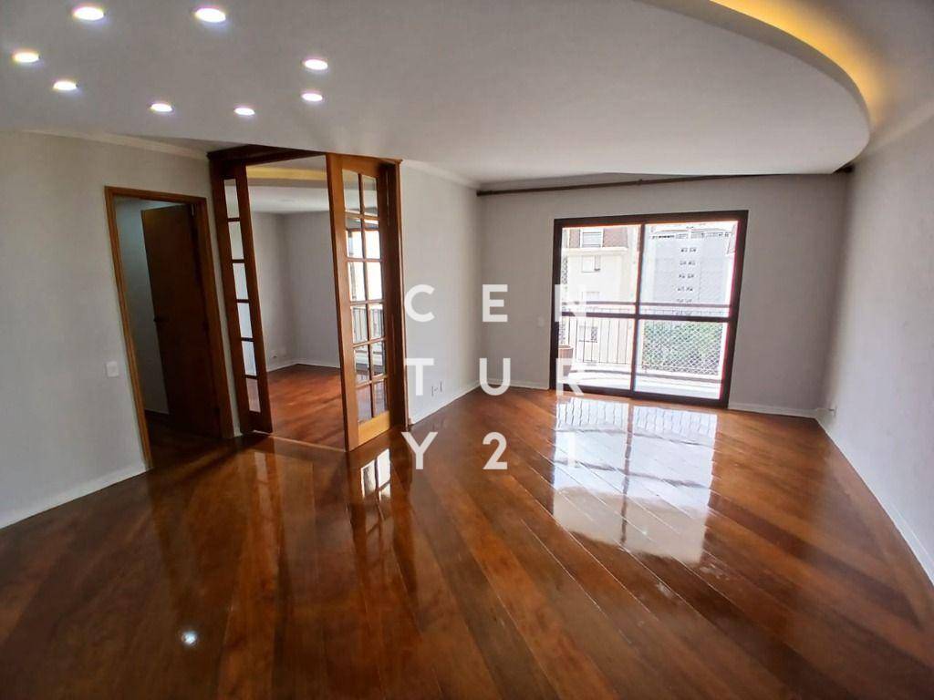 Apartamento para alugar com 3 quartos, 119m² - Foto 1