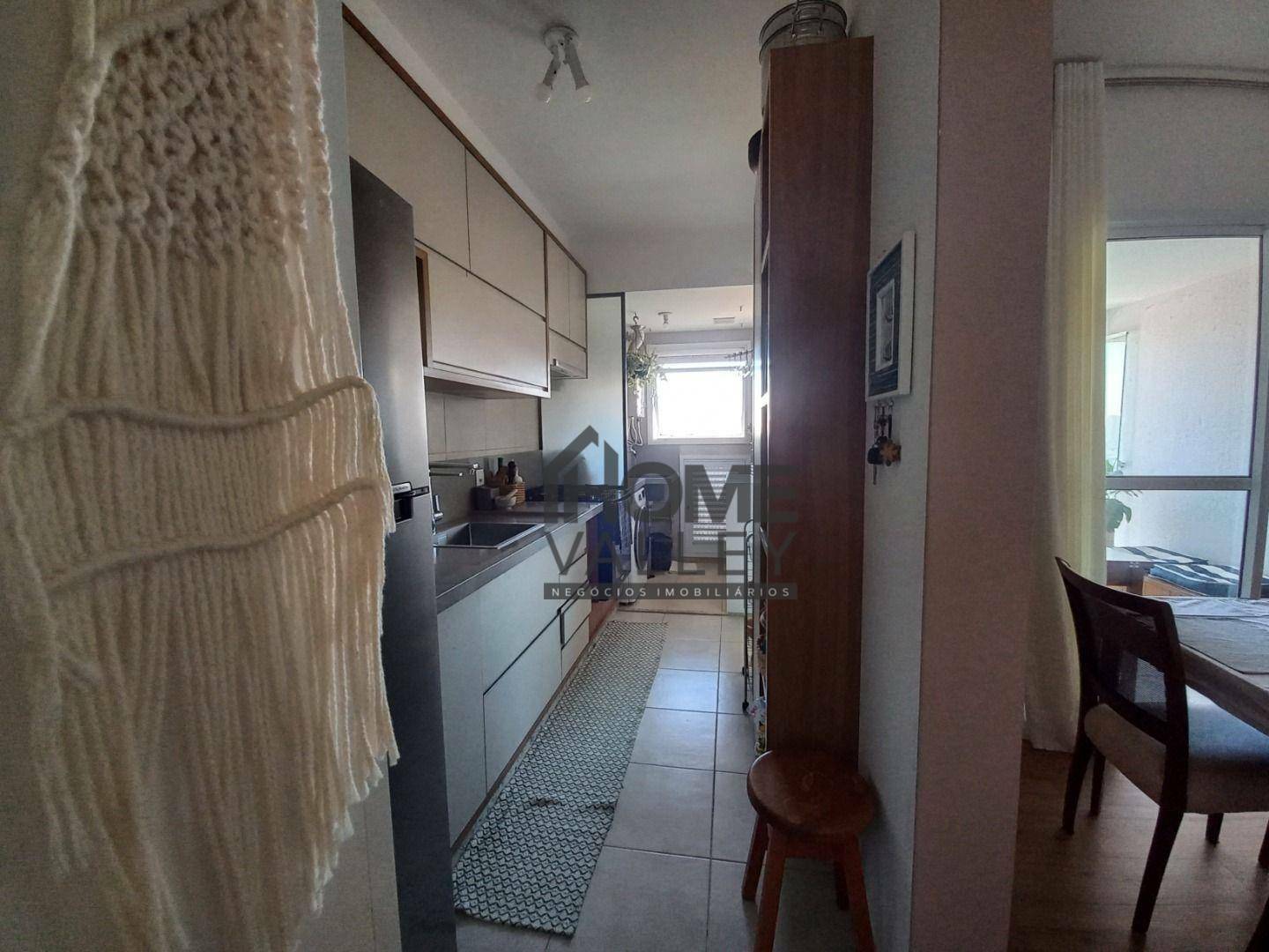 Apartamento à venda com 3 quartos, 76m² - Foto 29