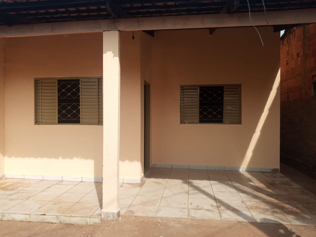 Casa, 2 quartos, 102 m² - Foto 1