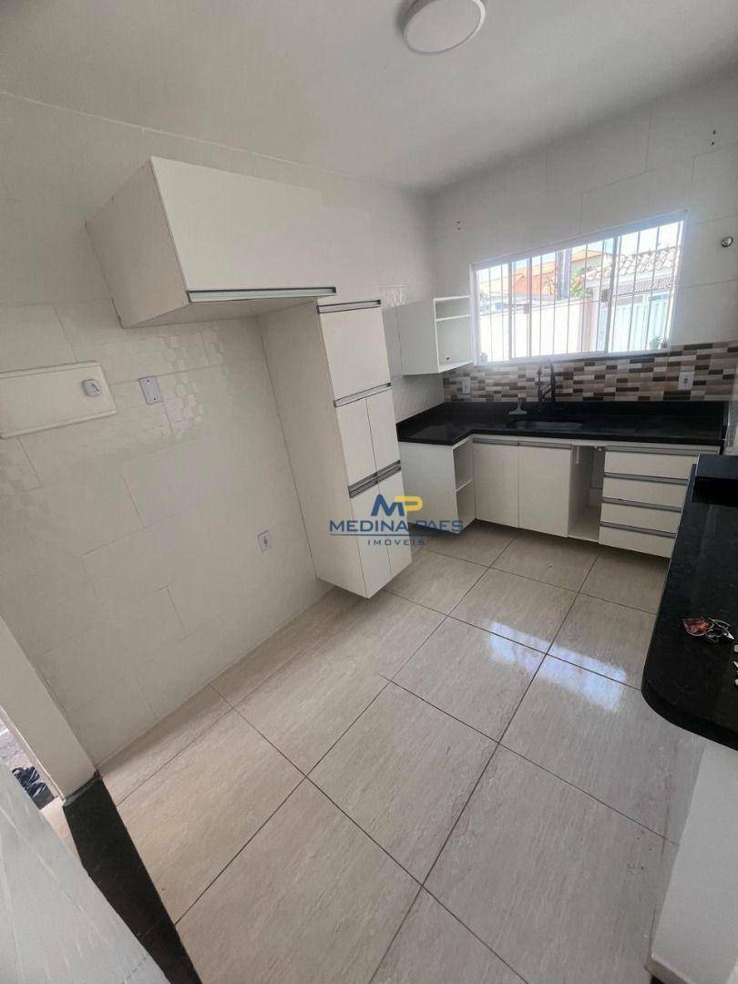 Casa à venda com 2 quartos, 62m² - Foto 6