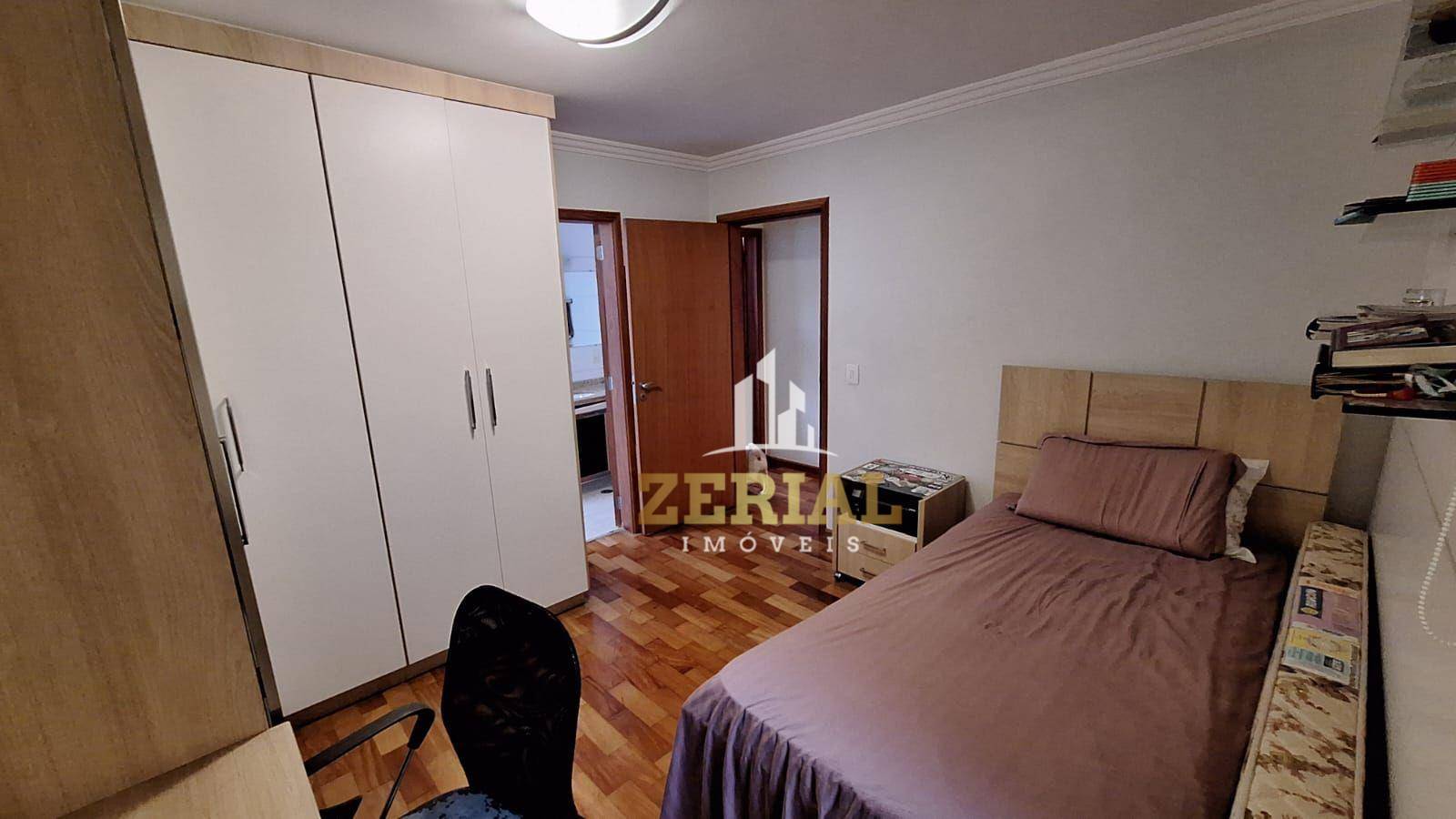 Sobrado à venda com 4 quartos, 250m² - Foto 15