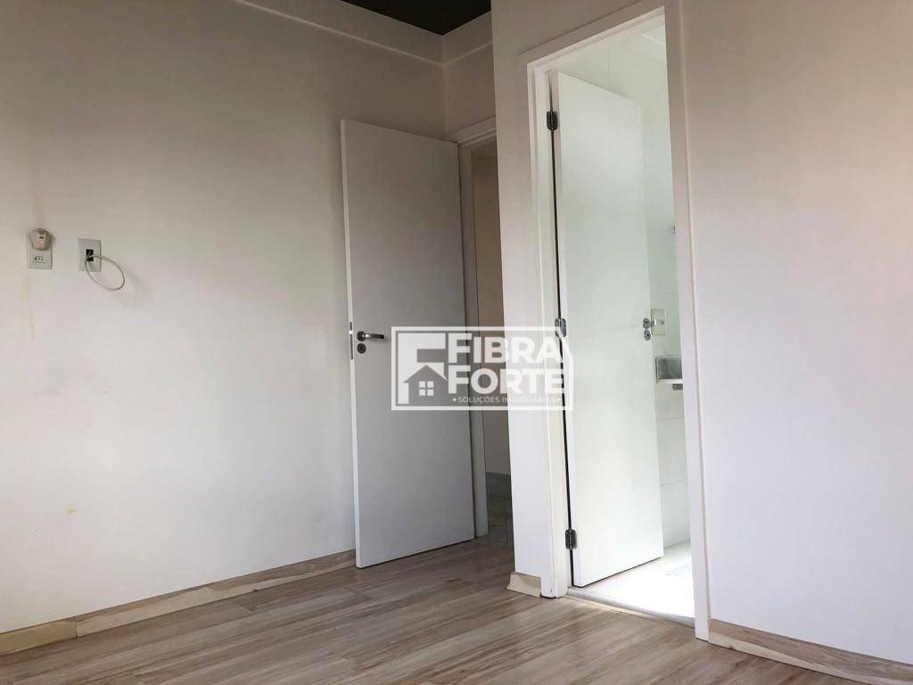 Apartamento à venda com 3 quartos, 84m² - Foto 25