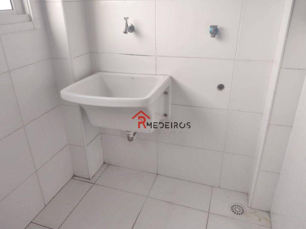 Apartamento à venda com 3 quartos, 102m² - Foto 17