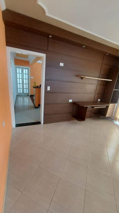 Sobrado à venda com 3 quartos, 200m² - Foto 12