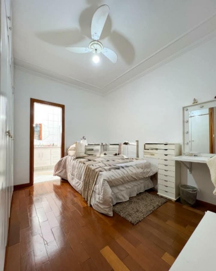 Casa à venda com 3 quartos, 540m² - Foto 26