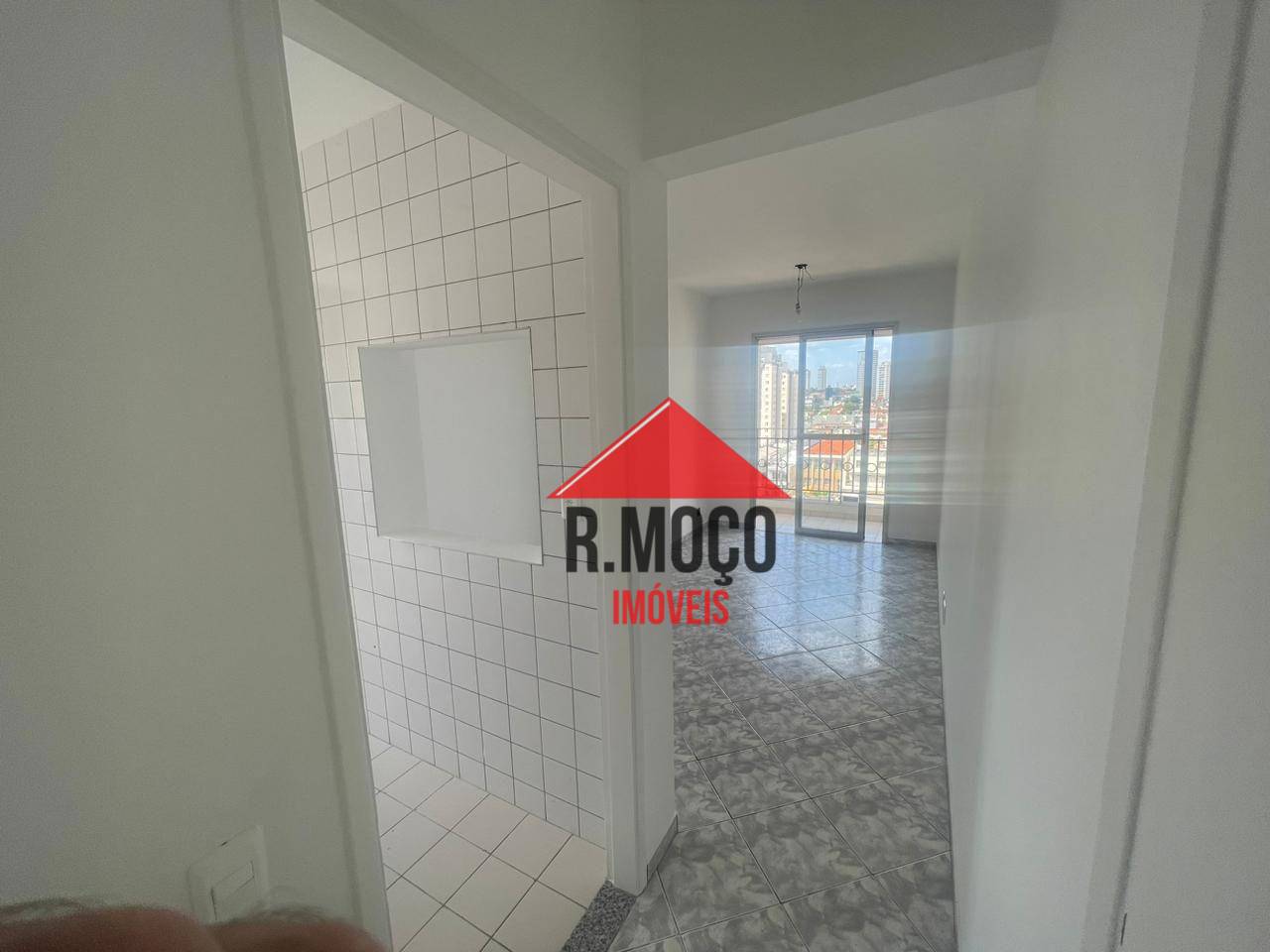 Apartamento à venda com 3 quartos, 58m² - Foto 3