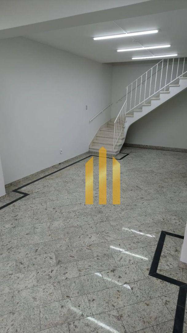 Sobrado para alugar com 2 quartos, 180m² - Foto 11