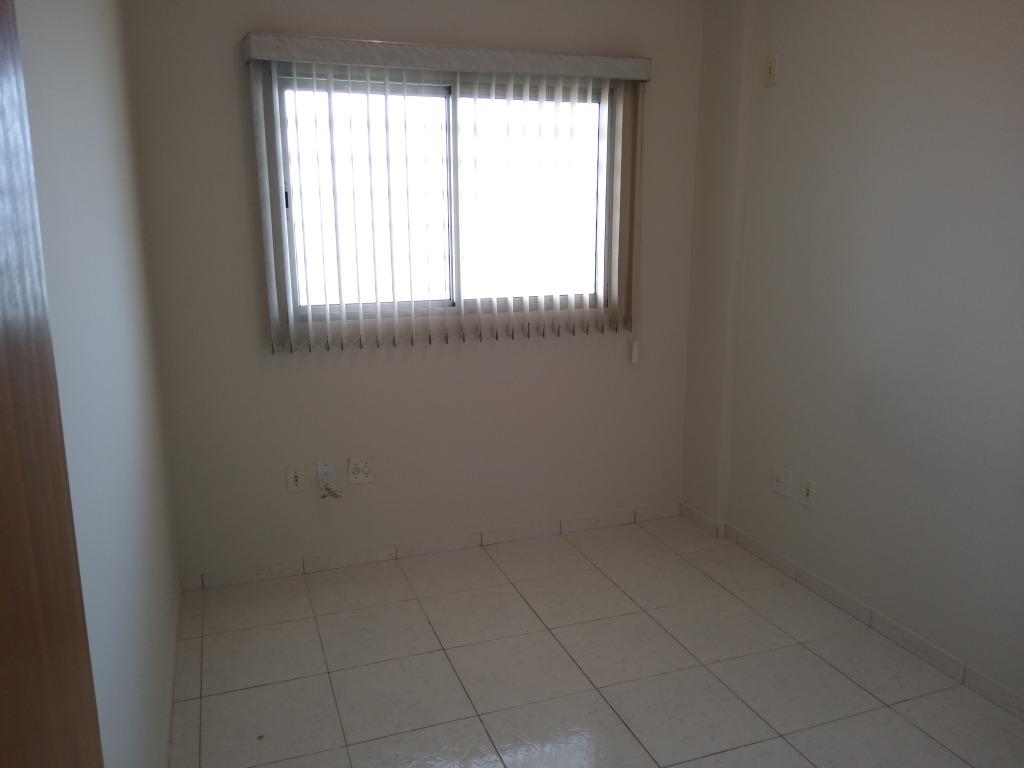 Apartamento para alugar com 1 quarto, 33m² - Foto 9