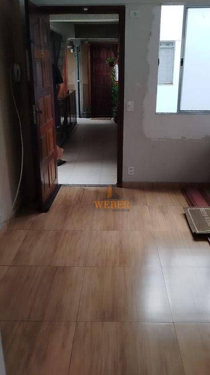 Apartamento à venda com 2 quartos, 48m² - Foto 13