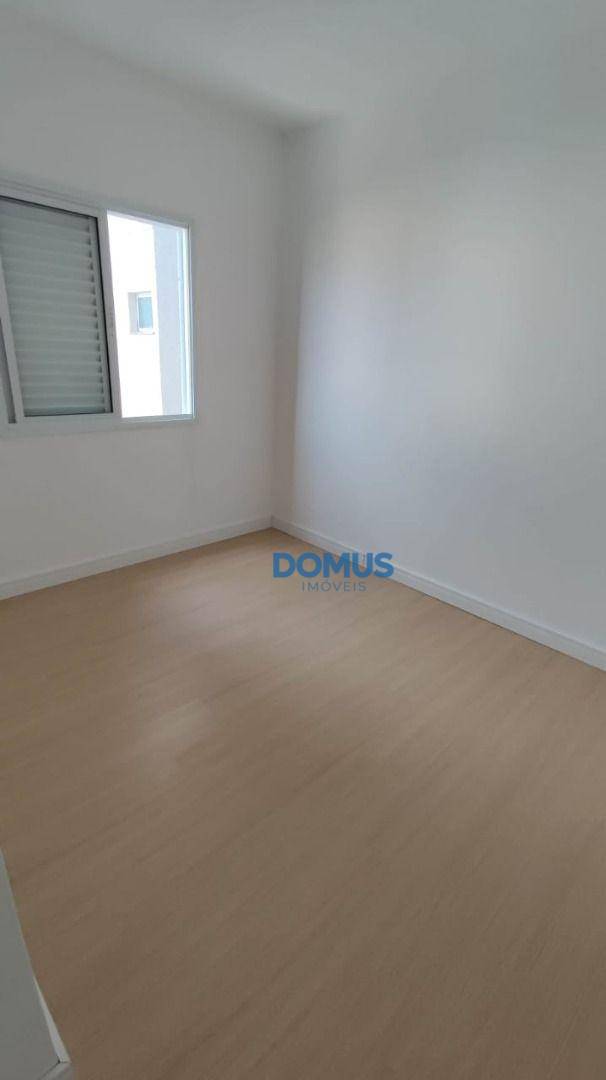 Apartamento à venda e aluguel com 2 quartos, 51m² - Foto 3