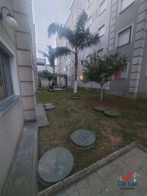 Apartamento à venda e aluguel com 1 quarto, 40m² - Foto 17