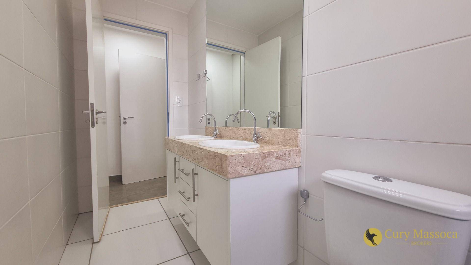 Apartamento para alugar com 2 quartos, 75m² - Foto 27