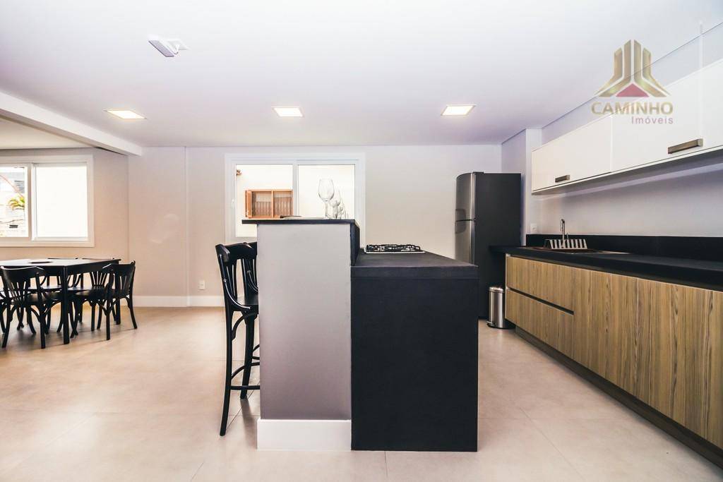 Apartamento à venda com 2 quartos, 67m² - Foto 17