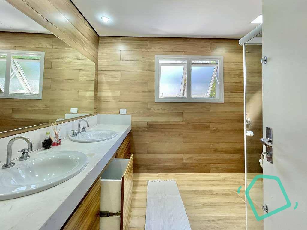 Casa de Condomínio à venda com 4 quartos, 613m² - Foto 24