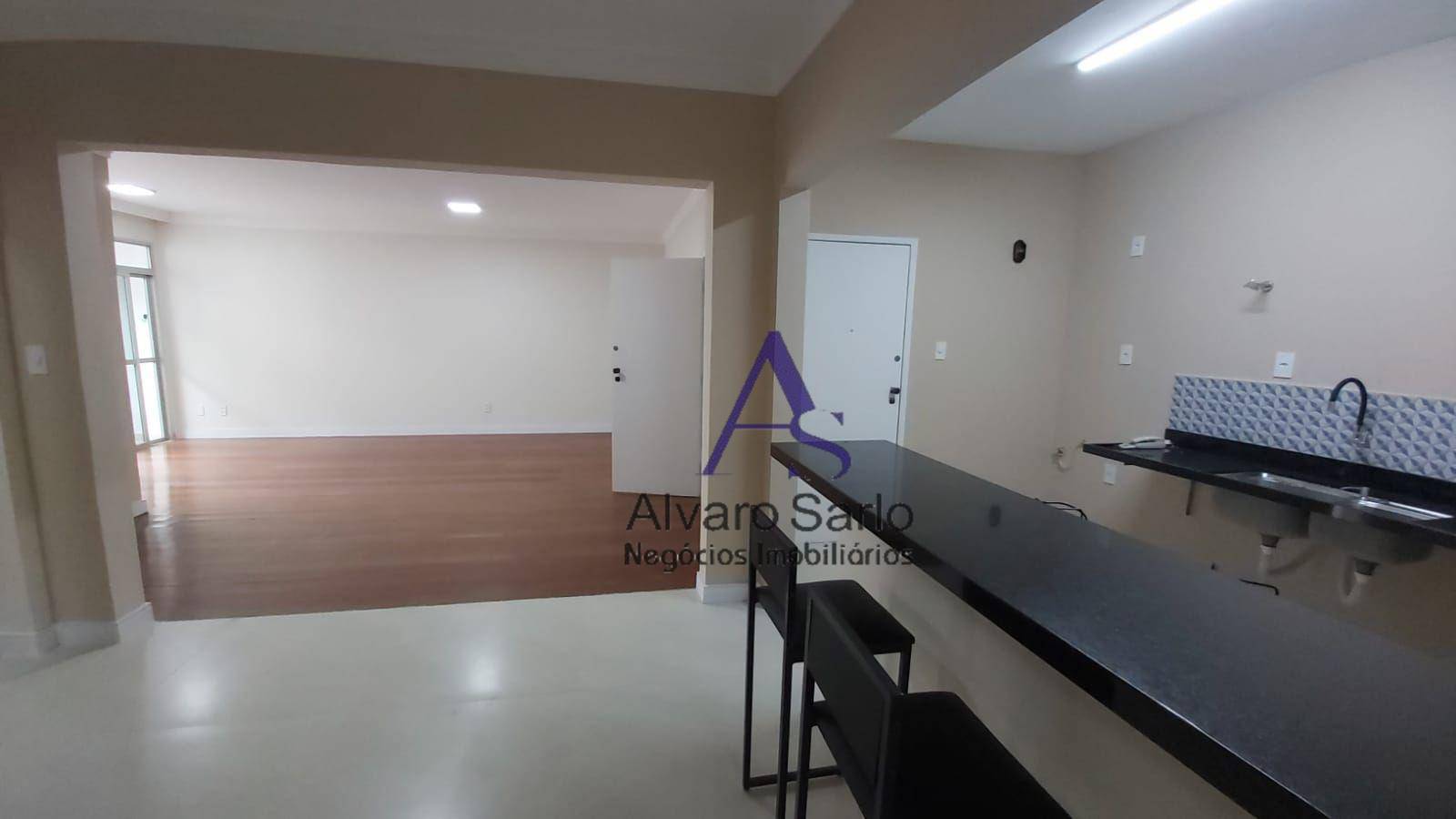 Apartamento à venda com 3 quartos, 127m² - Foto 7