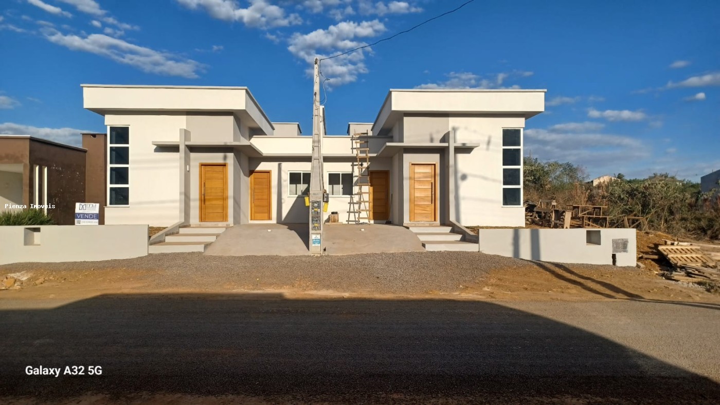 Casa, 2 quartos, 87 m² - Foto 1