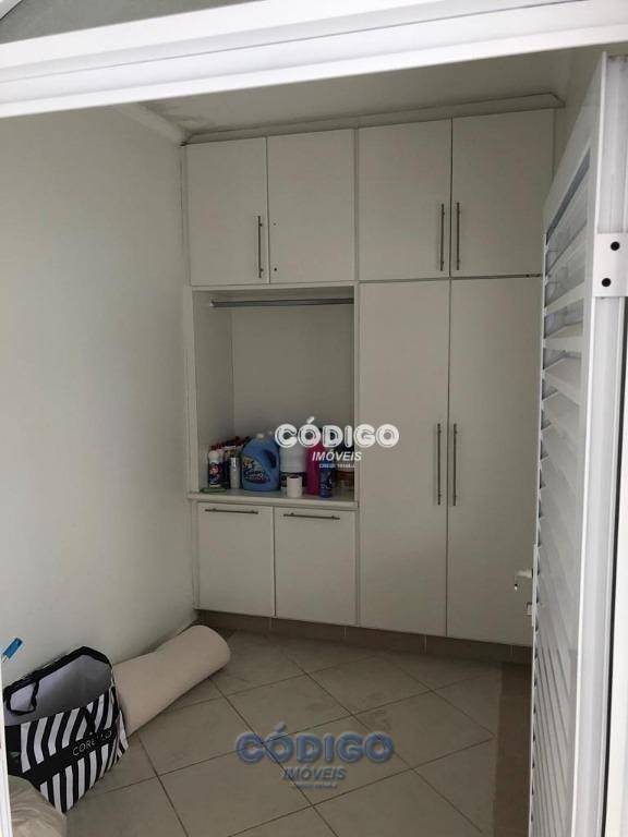 Sobrado à venda com 4 quartos, 350m² - Foto 15