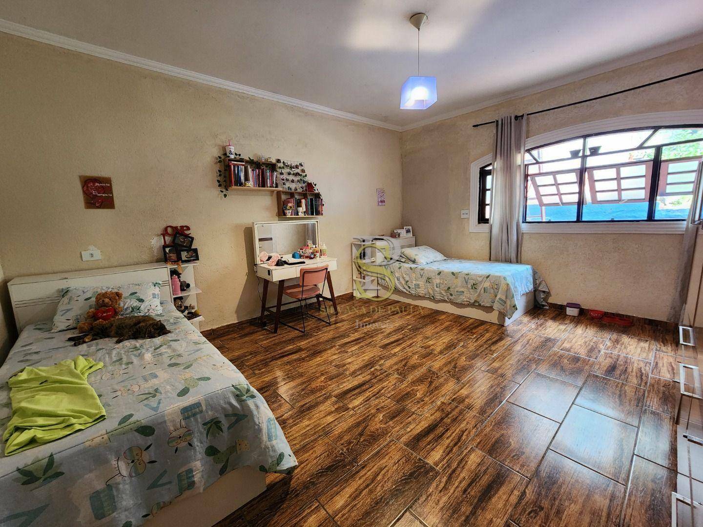 Casa à venda com 2 quartos, 350m² - Foto 14