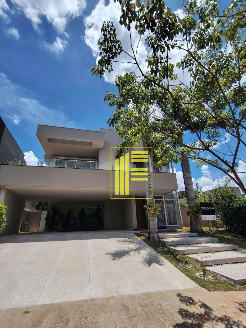 Casa de Condomínio para alugar com 4 quartos, 267m² - Foto 4