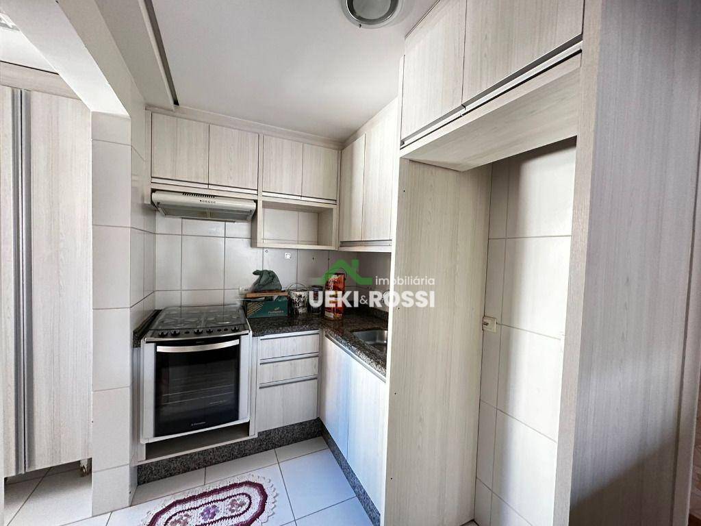 Apartamento à venda com 3 quartos, 74m² - Foto 5