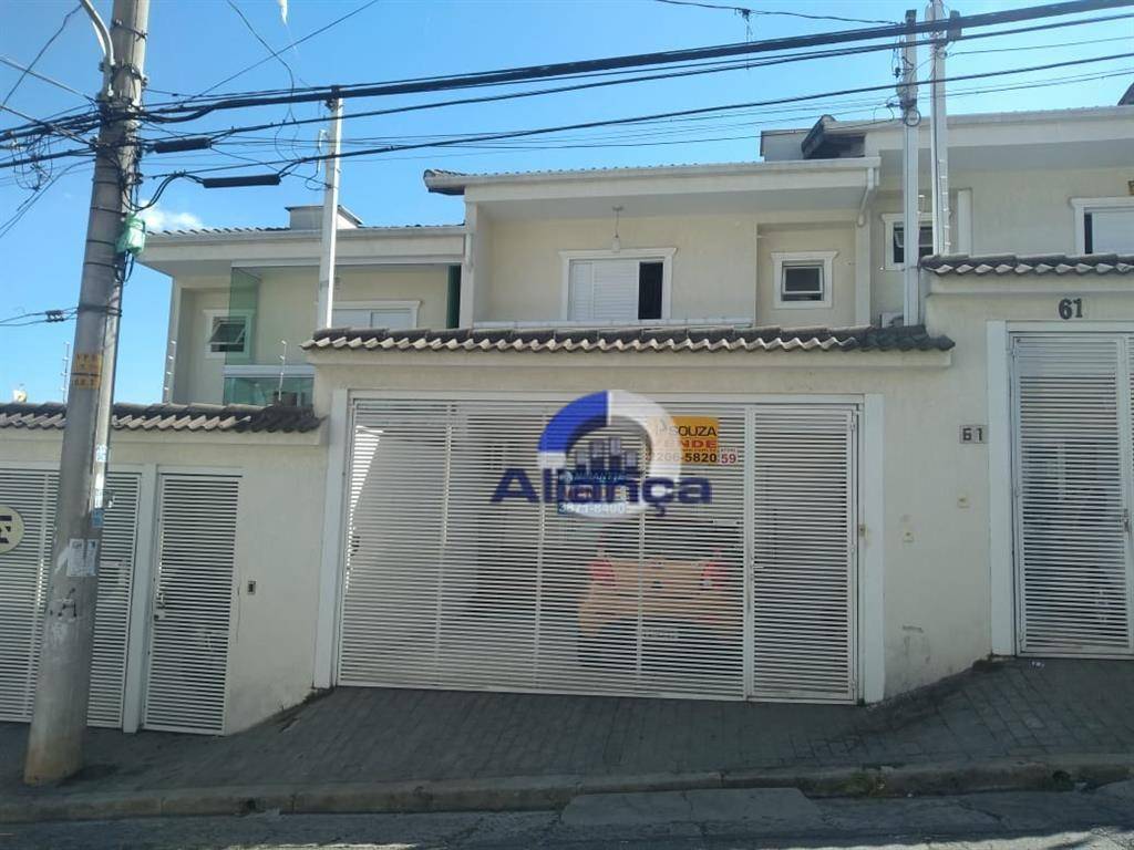 Sobrado à venda com 3 quartos, 70m² - Foto 1