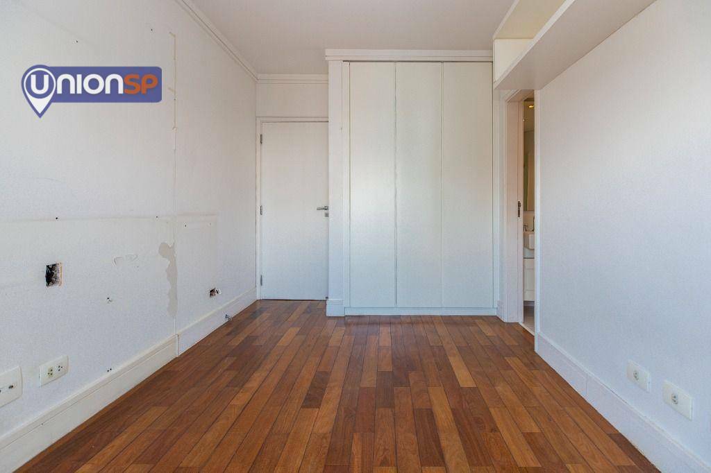 Apartamento à venda com 4 quartos, 255m² - Foto 26