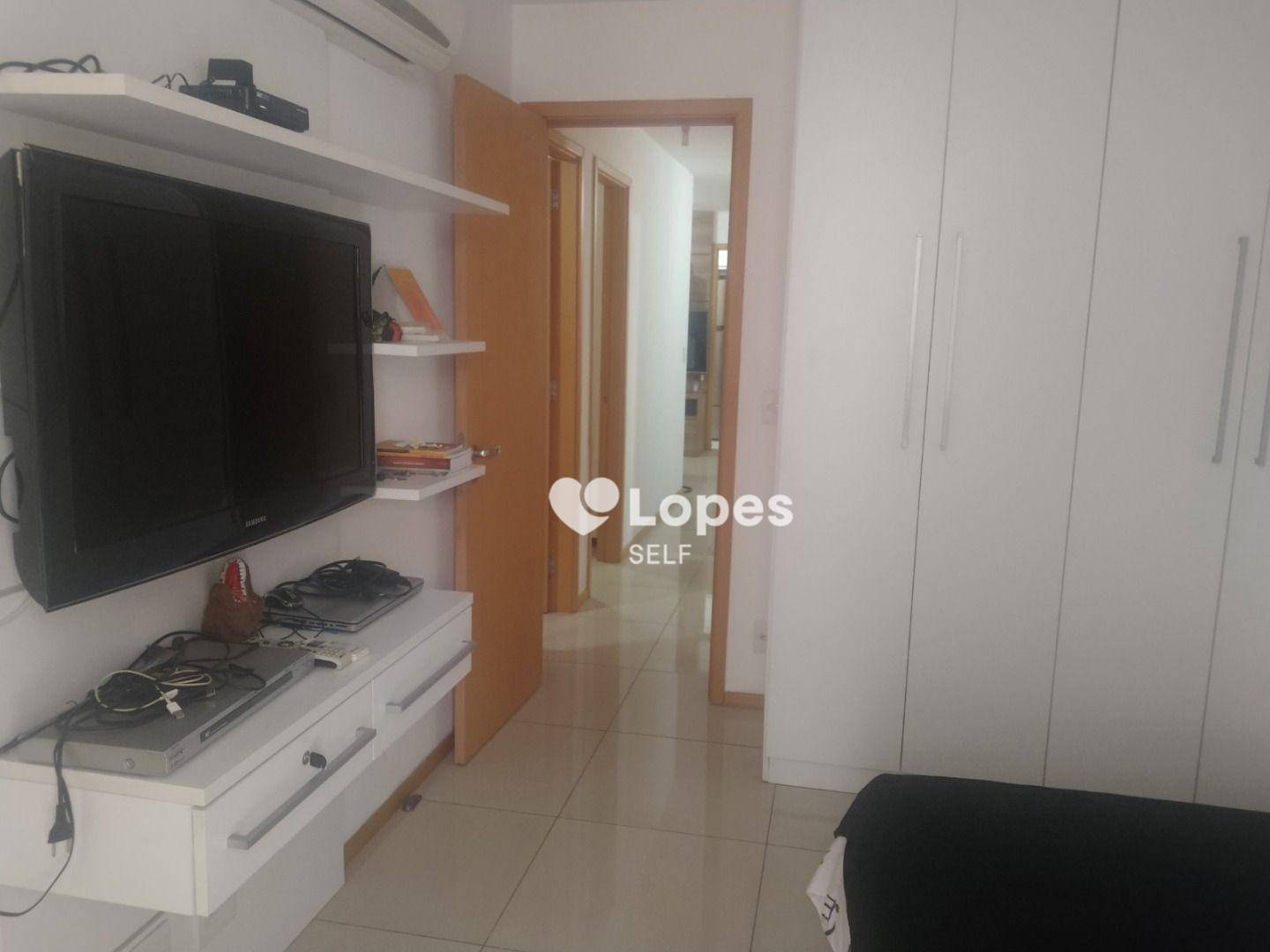 Apartamento à venda com 3 quartos, 95m² - Foto 8