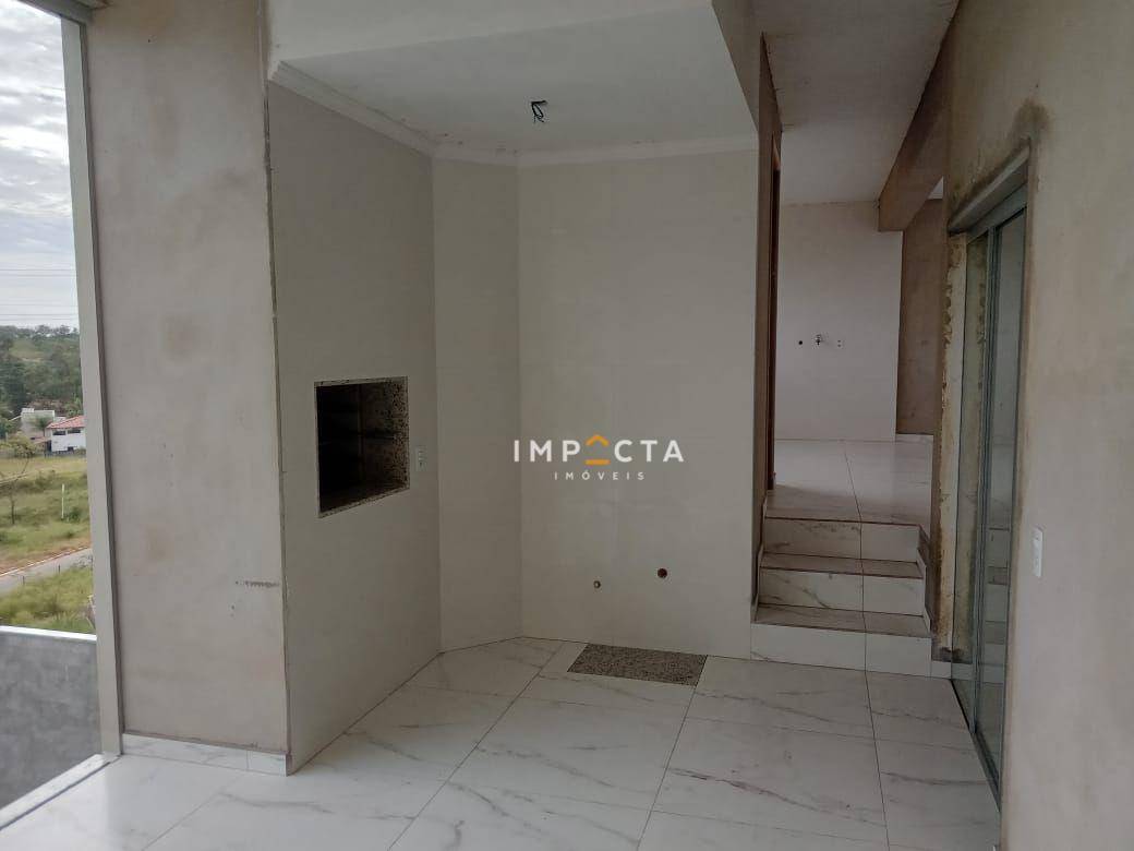 Casa à venda com 3 quartos, 151m² - Foto 9