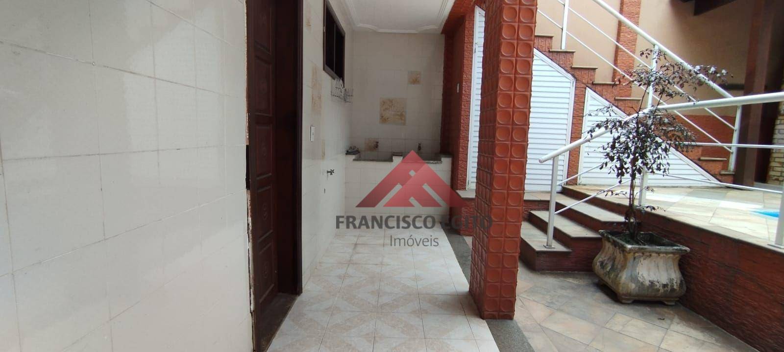 Casa à venda com 3 quartos, 190m² - Foto 21