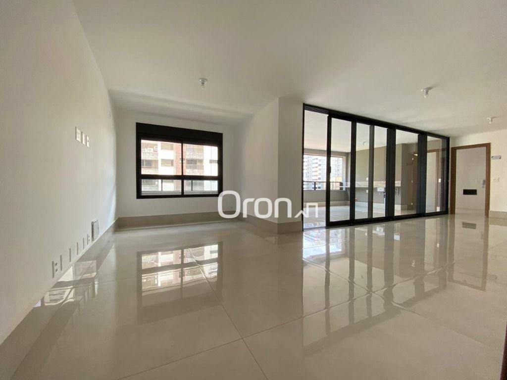 Apartamento à venda com 3 quartos, 221m² - Foto 3