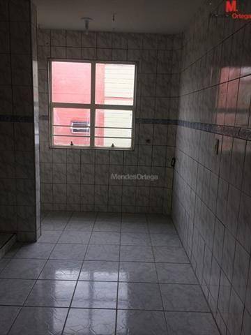 Apartamento para alugar com 2 quartos, 60m² - Foto 13