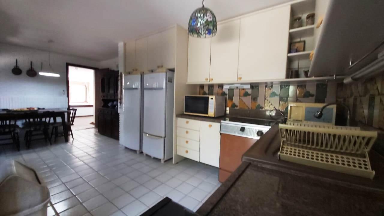 Casa de Condomínio à venda com 4 quartos, 650m² - Foto 23