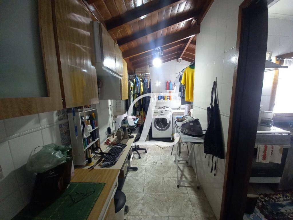 Sobrado à venda com 4 quartos, 256m² - Foto 20