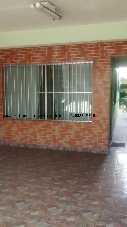 Casa à venda com 4 quartos, 150m² - Foto 2