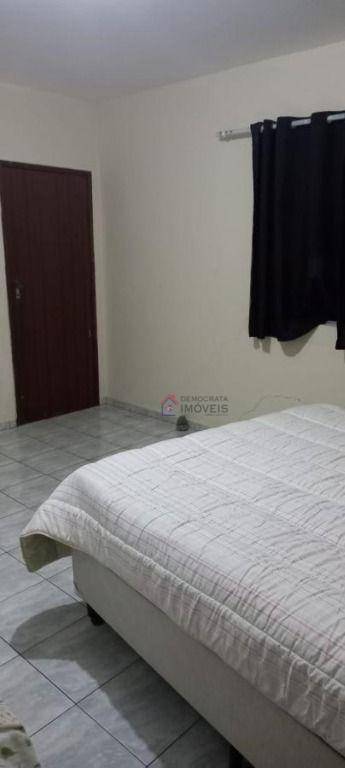 Sobrado à venda com 2 quartos, 112m² - Foto 6