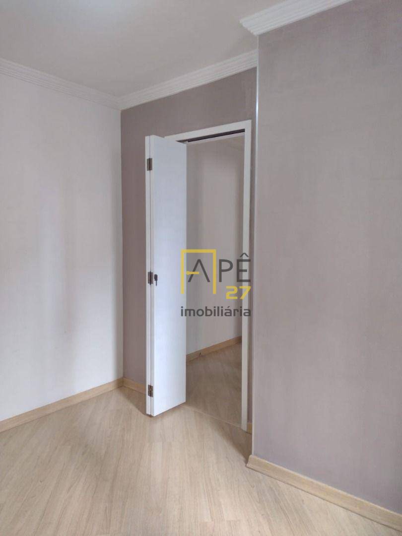 Apartamento para alugar com 2 quartos, 47m² - Foto 9