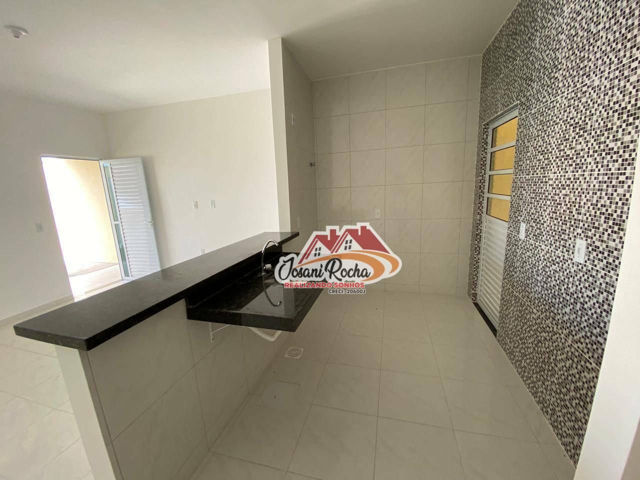 Casa à venda com 2 quartos, 88m² - Foto 5