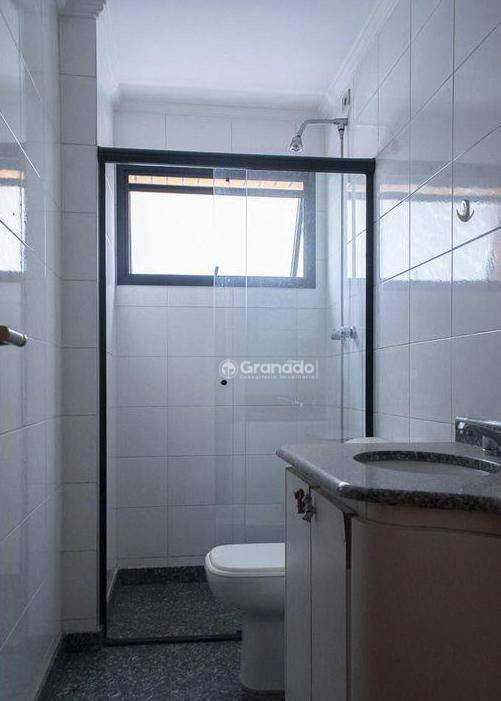 Apartamento à venda com 4 quartos, 190m² - Foto 17