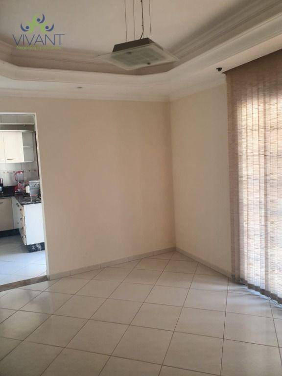 Sobrado à venda com 3 quartos, 200m² - Foto 26