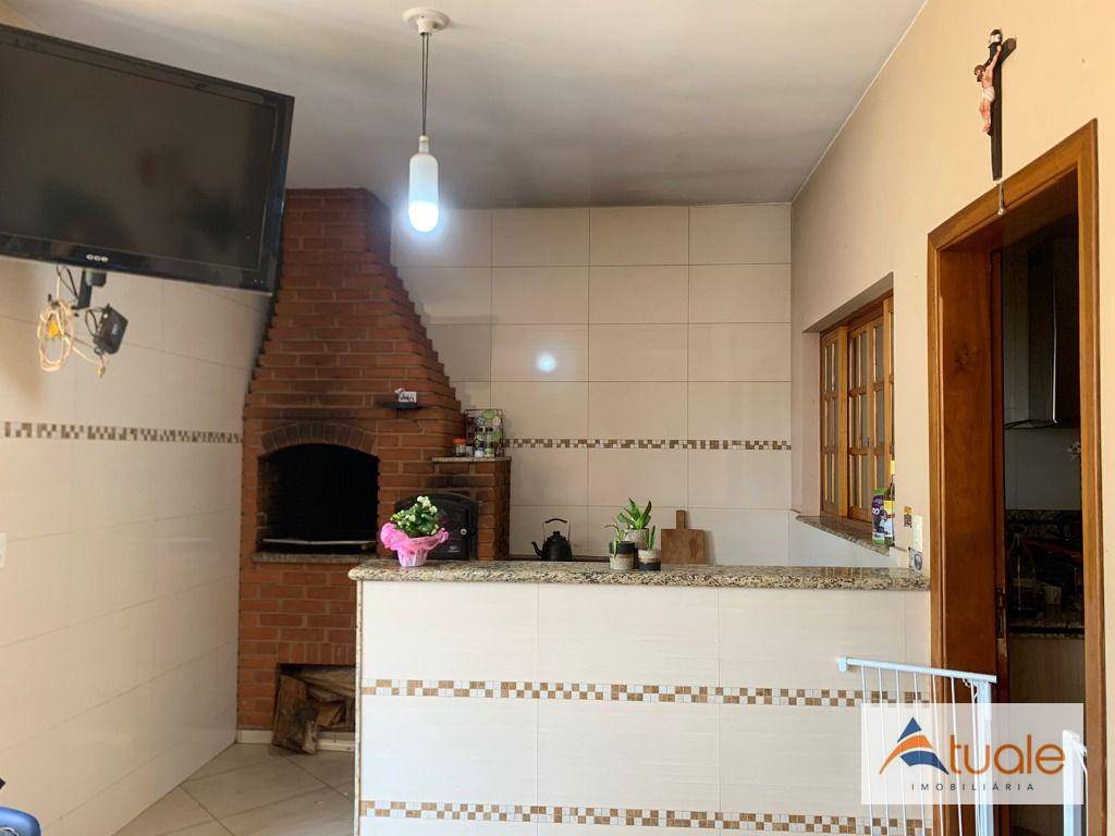 Casa à venda com 3 quartos, 210m² - Foto 14